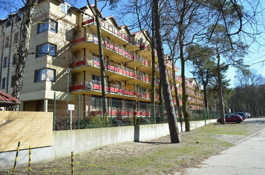 Apartamento Apartament Zdrojowa U Heleny Świnoujście Exterior foto